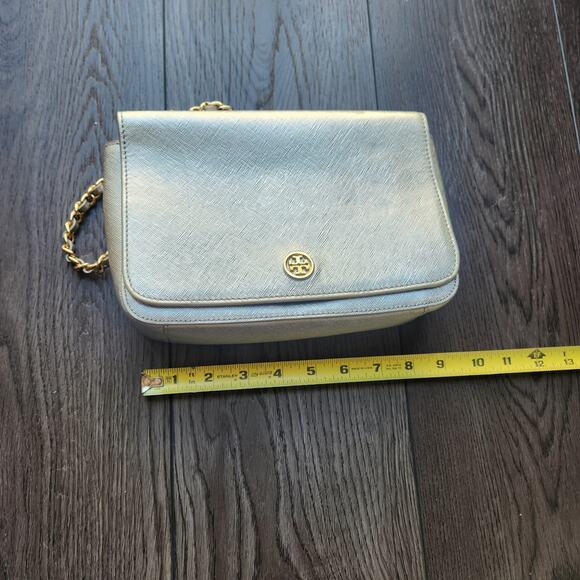 Tory Burch Silver Saffiano Leather Robinson Flap Shoulder Bag - Picture 4 of 7